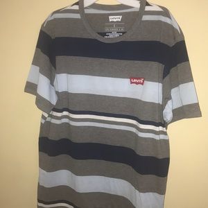 💎⬇️20%-Levi’s shirt